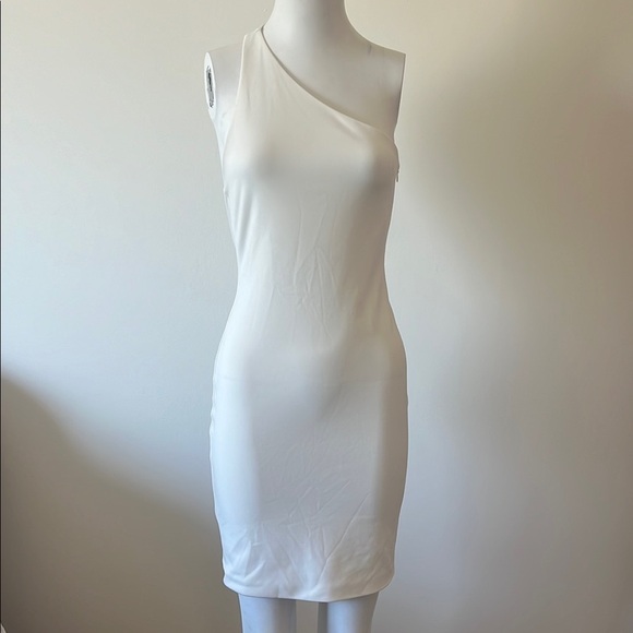 Alice + Olivia Rosia One Shoulder Mini Dress - Picture 5 of 15